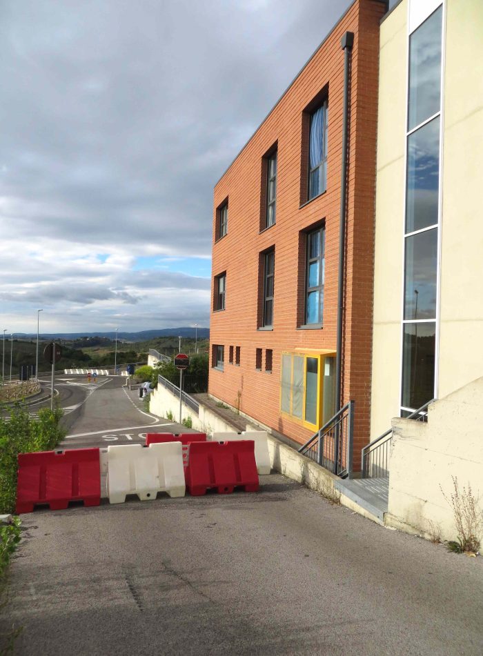 "La strada rimane chiusa": il Comune di Monteriggioni si oppone al decreto ministeriale emettendo una nuova ordinanza