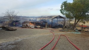 Grosso incendio a San Quirico, bruccia tetto in eternit