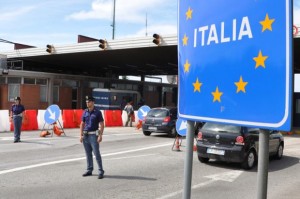 Giovane albanese voleva tornare a Siena: respinto alla frontiera