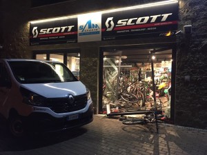 16938463_744032105772624_7915854509306958996_n