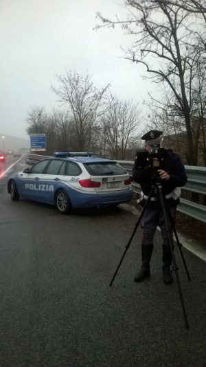 A 200 all&rsquo;ora per andare dal dentista: bloccato dalla Polstrada