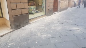 via montanini cornicione