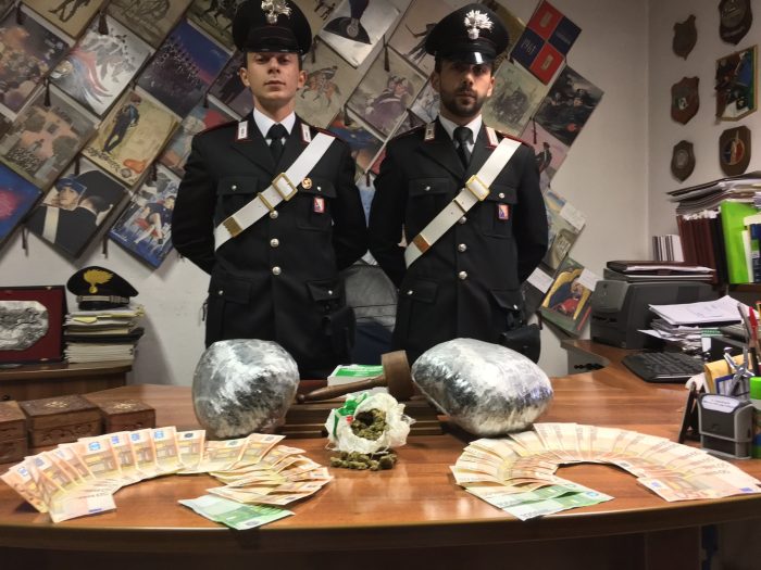 Operazione anti-droga in Valdelsa: due chili e mezzo di droga in garage