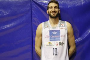 La Virtus vince in Valdarno e chiude prima la regular season. Domenica 22 parte l'avventura playoff
