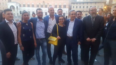 Gasparri, tour elettorale in provincia di Siena: "Il centrodestra unito pu&ograve; vincere"
