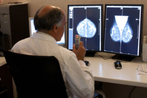 Screening mammografia, pap test e colon retto: i dati