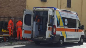 Colle Val d'Elsa: cade dalla bici, grave un 78enne