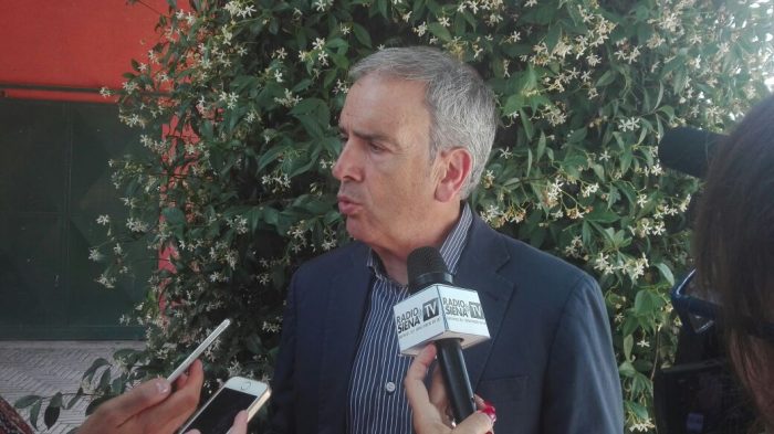 Prima mattina di previsite, sei assenti. Parla il sindaco