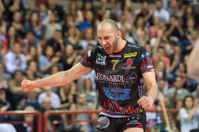Andrea Giovi giocher&agrave; anche nella prossima stagione nella Emma Villas Siena