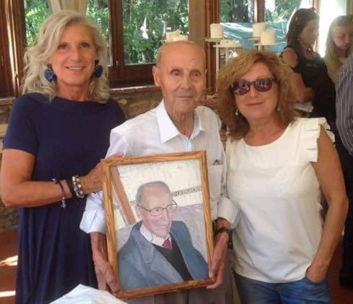 Esce per la passeggiata a Poggibonsi: non si trova pi&ugrave; nonno Giovanni. Ha 102 anni