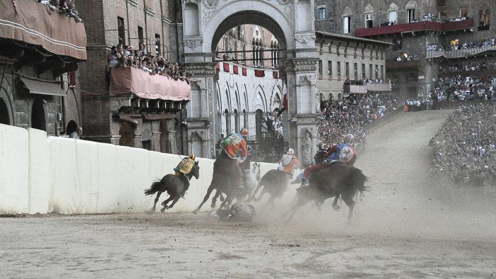 Il Palio su Rai2 guardato da oltre un milione di persone