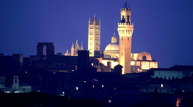 Notte di San Lorenzo a Siena, in alto i calici