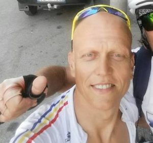 Tragedia in bici, muore allenatore di volley