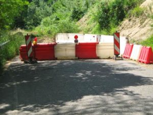 Strada di Terrensano&nbsp;e Belcaro, da domani 1 aprile chiuso un tratto per ripristino movimento franoso