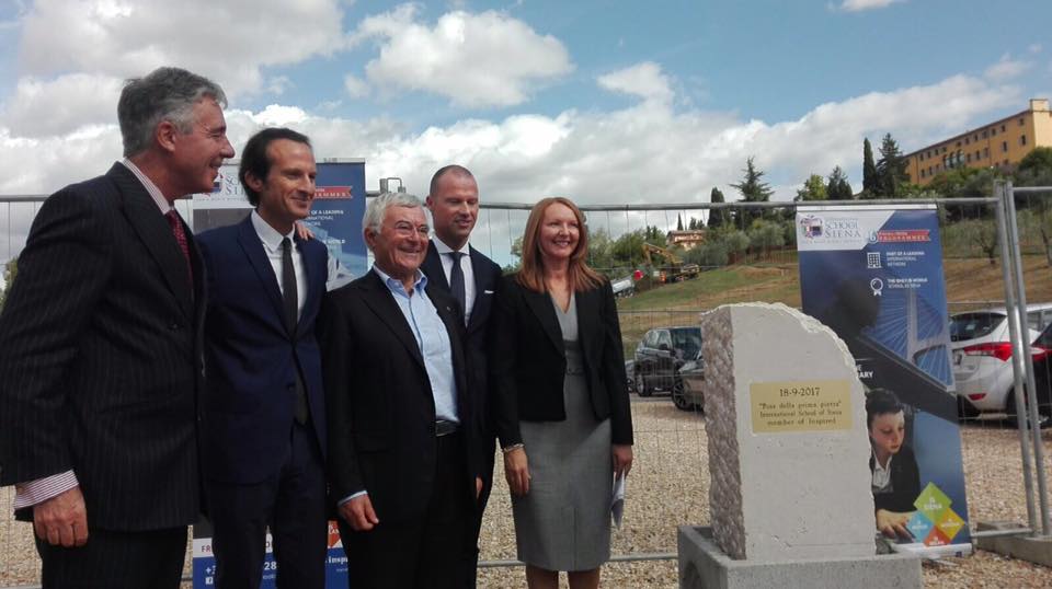 Posa della prima pietra per la nuova International School voluta da Gsk