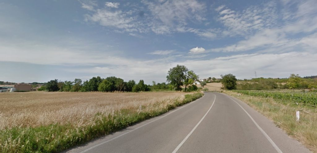 Muore a 22 anni nello scontro tra due auto