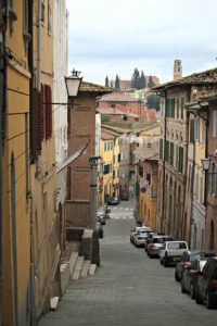 Braccialetto di contrada ritrovato: la bella storia di due amici "rivali"