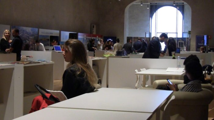 Il World Tourism Event fa flop: pochissimi visitatori e il comitato critica gli organizzatori locali - L'INTERVISTA