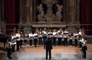 Domenica 12 agosto ci sarà il concerto dei giovani direttore d'orchestra della Chigiana sul podio dell'Orchestra giovanile italiana