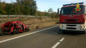 Muore travolta da una Porsche