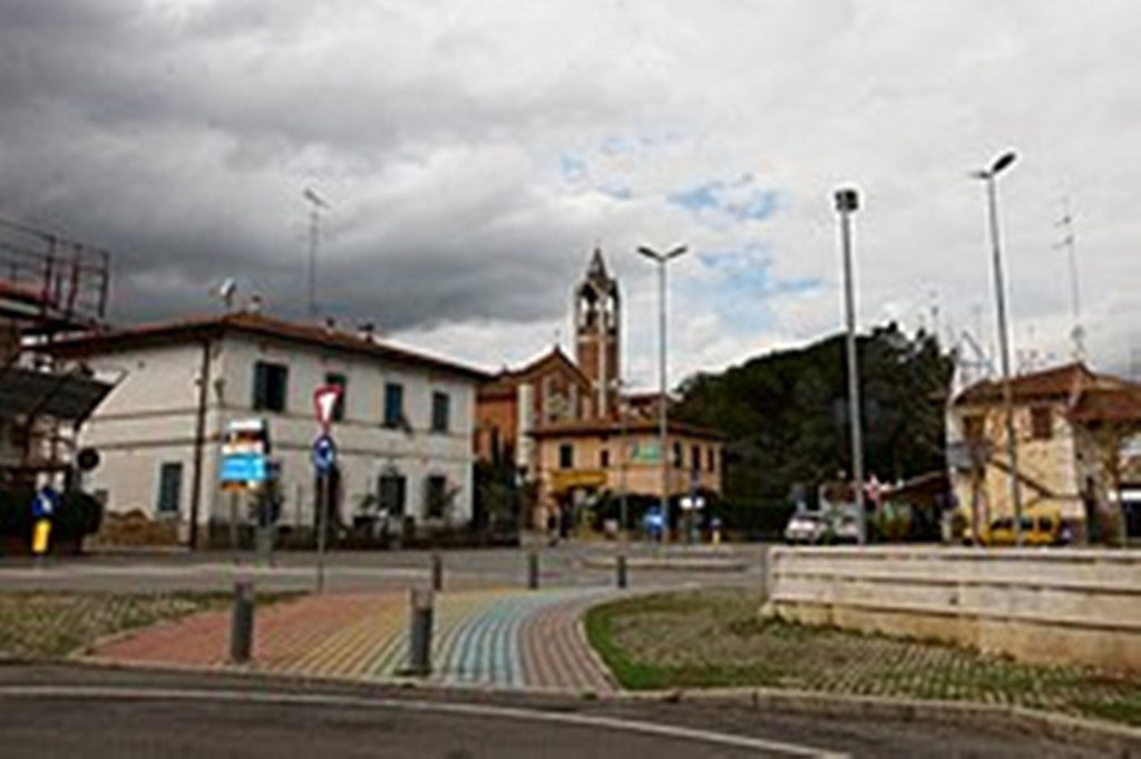 Monteriggioni, al via la demolizione dell'ex Bartali a Castellina Scalo