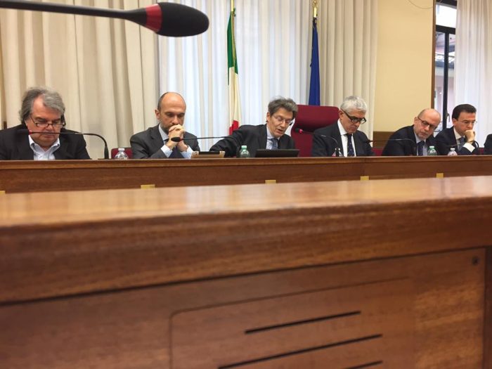 Resta secretata la lista dei primi 100 grandi debitori di Mps portata in Commissione Banche
