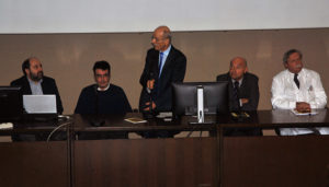 La famiglia dell'Ospedale Le Scotte si fa gli auguri di Natale