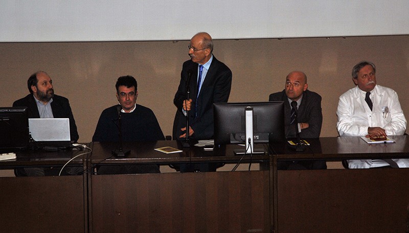 La famiglia dell'Ospedale Le Scotte si fa gli auguri di Natale