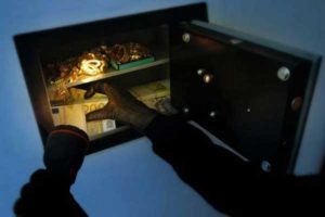 Buonconvento, tentano di far esplodere la cassaforte della Coop