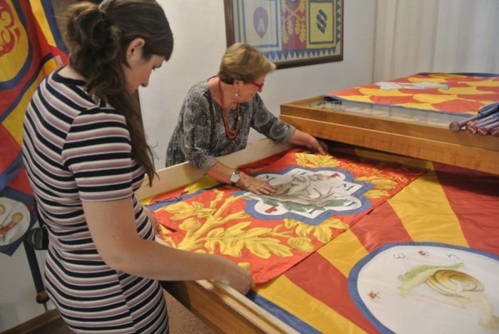 Progetto "ITINERA", la Contrada della Chiocciola ospita le opere di Lola Lasurt