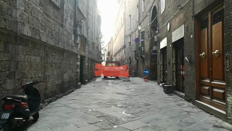 Via del Porrione chiusa pi&ugrave; di un mese per lavori