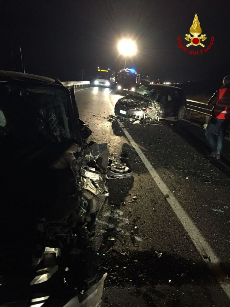 Frontale sulla Siena-Grosseto, strada riaperta