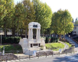 Asciano, cinque i platani da abbattere nel Parco della Rimembranza