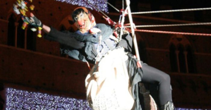 Il 6 gennaio in Piazza del Campo arriva la Befana