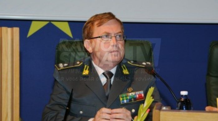 Gdf, visita ispettiva del comandante regionale al cantiere della nuova caserma di Montepulciano
