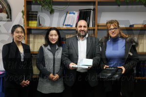Genetica medica, due dottoresse giapponesi dell'università di Kyoto in visita all'AOU Senese