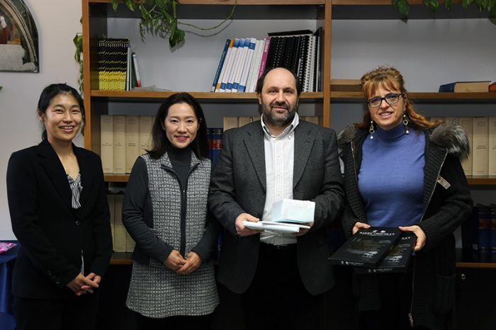 Genetica medica, due dottoresse giapponesi dell'universit&agrave; di Kyoto in visita all'AOU Senese