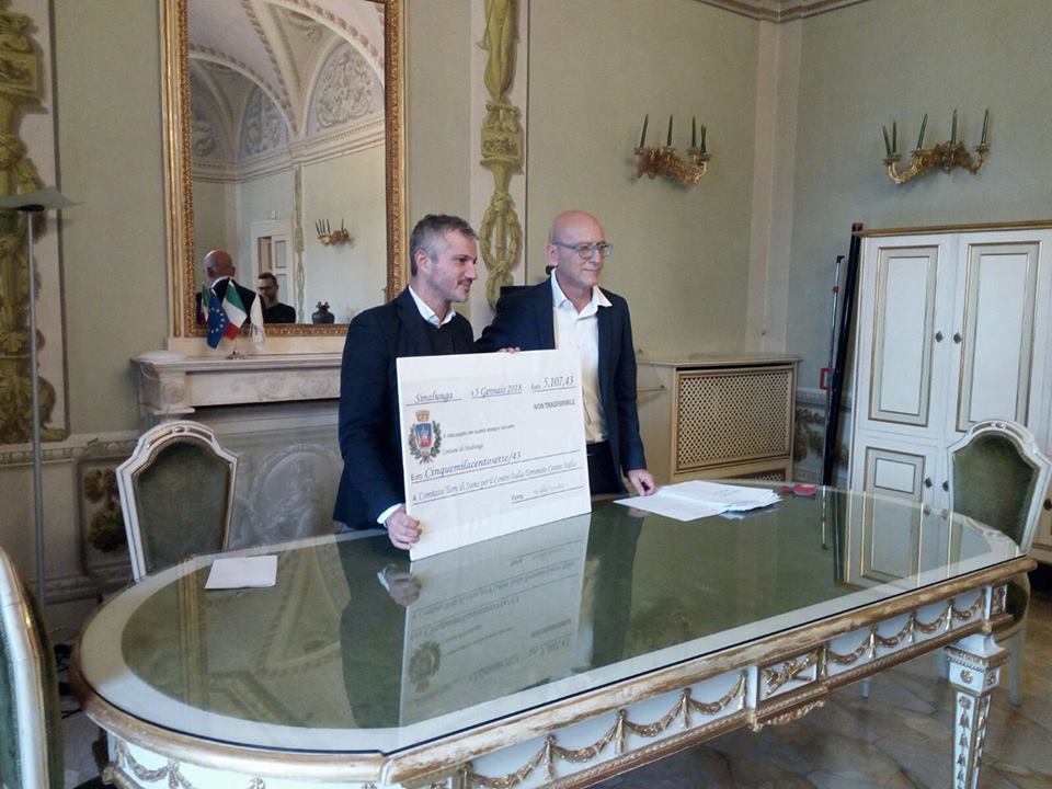 Comitato Terre di Siena per il centro Italia, Sinalunga dona 5mila euro