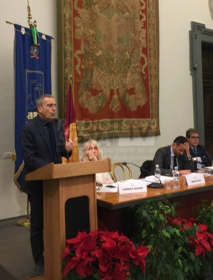 Seduta consiglio nazionale Anci, ringraziato Valentini per l'impegno nella riforma della Protezione Civile