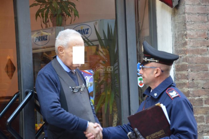 Buonconvento, un altro anziano truffato. Il vademecum dei carabinieri per evitare fregature