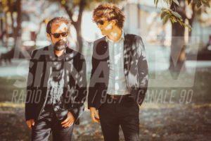 "Rinn&ograve;vati Rinnovati", musica e poesia "Contemporaneamente insieme" con Dente e Guido Catalano