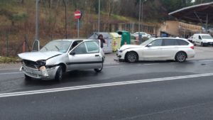 Siena, incidente automobilistico sulla strada fiume