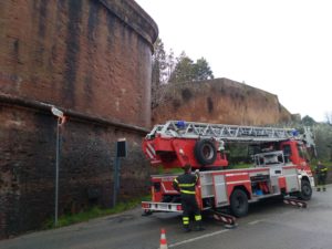Maltempo, Vigili del Fuoco in azione al Fortino del Peruzzi - FOTO