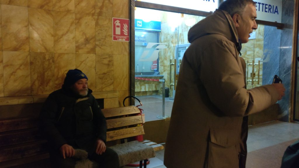 Una notte con i senzatetto - IL VIDEO