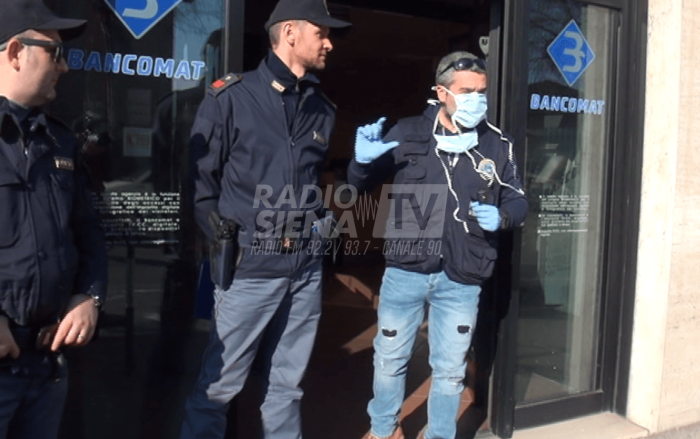 Rapina alla filiale di Chianti Banca, i dettagli del colpo