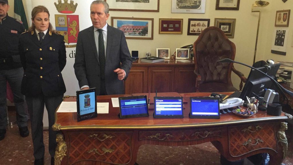 Una Polizia di Stato pi&ugrave; efficace e tecnologica con tablet e computer portatili