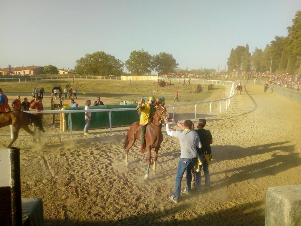 Palio di Bomarzo, vince Poggio con Topalli su San Vittore