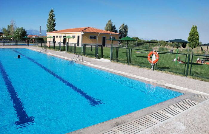 In due mesi la piscina di Pianella si rif&agrave; il look