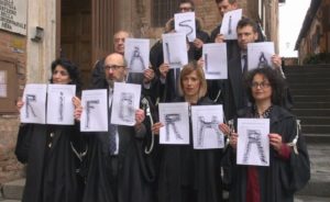 Gli avvocati senesi protestano contro la mancata attuazione della riforma dell'ordinamento penitenziario