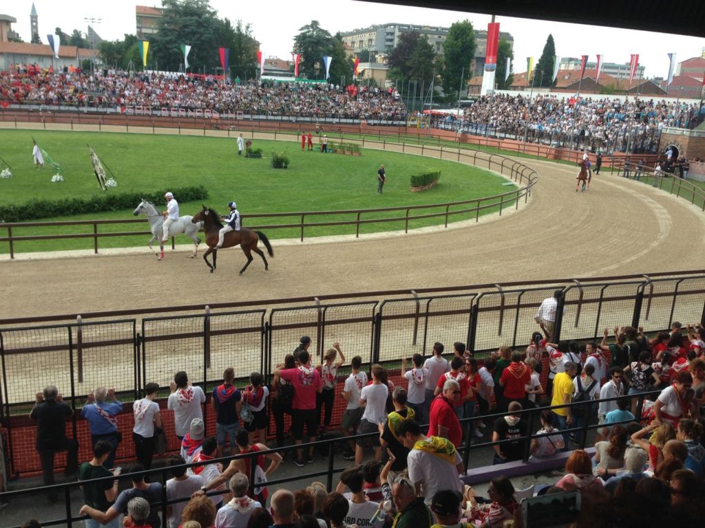Palio di Legnano: vince La Flora con Gavino Sanna su Escobar